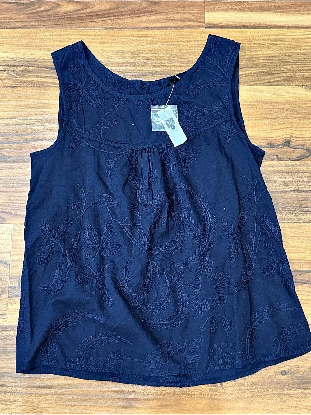 Gap Paisley Sleeveless Blouse in Blue Size Small NWT